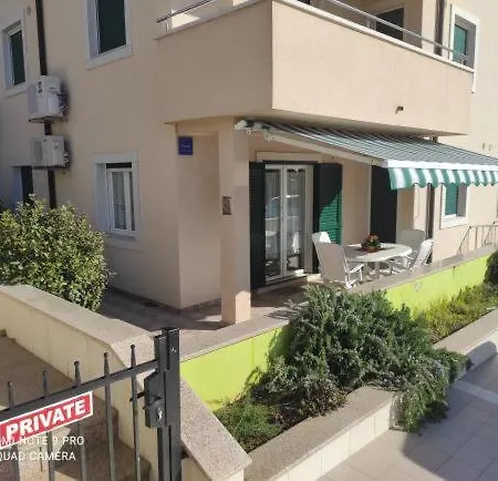 Apartment Anethum