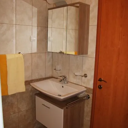 Apartment Anethum